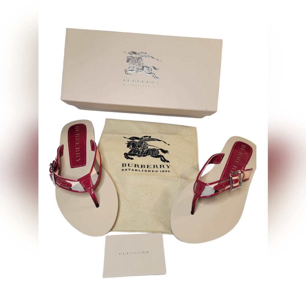 Burberry Red Patent Leather Thong Sandals with Cream Footbed